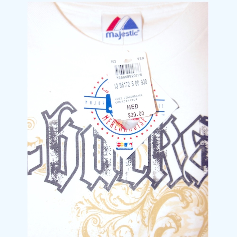 Majestic t shirt size med